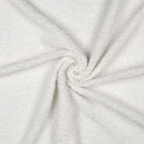 Sztuczne futerko o w kolorze ivory, doskonałe do tworzenia modnych akcesoriów