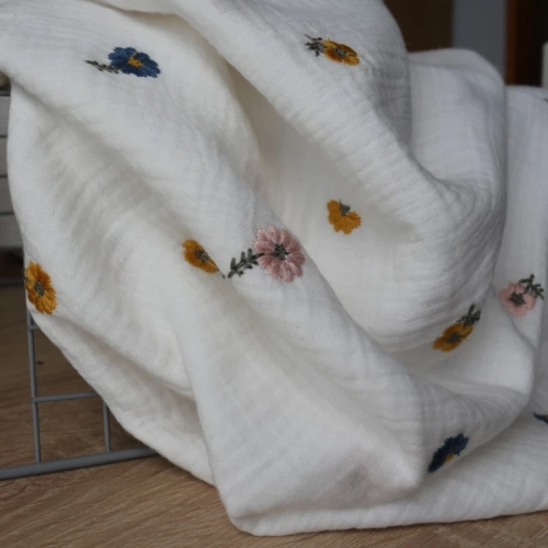 Muślin Haftowany Blossom Ecru