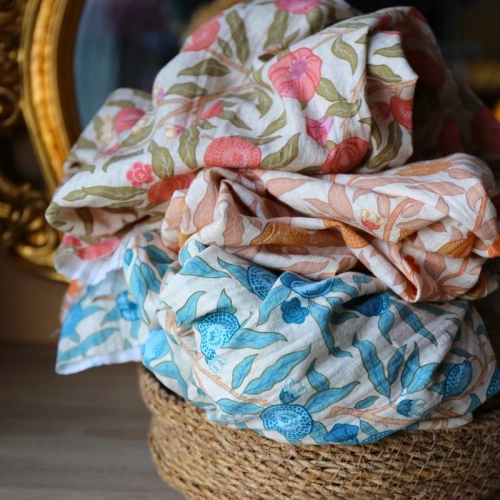 Tkanina Anniel Kwiatowo-Owocowa-Różowa