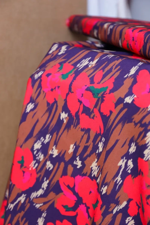 Tkanina Wiskozowa w Abstrakcje Laurentine