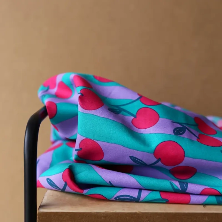 Popelina Czereśnie Zieleń