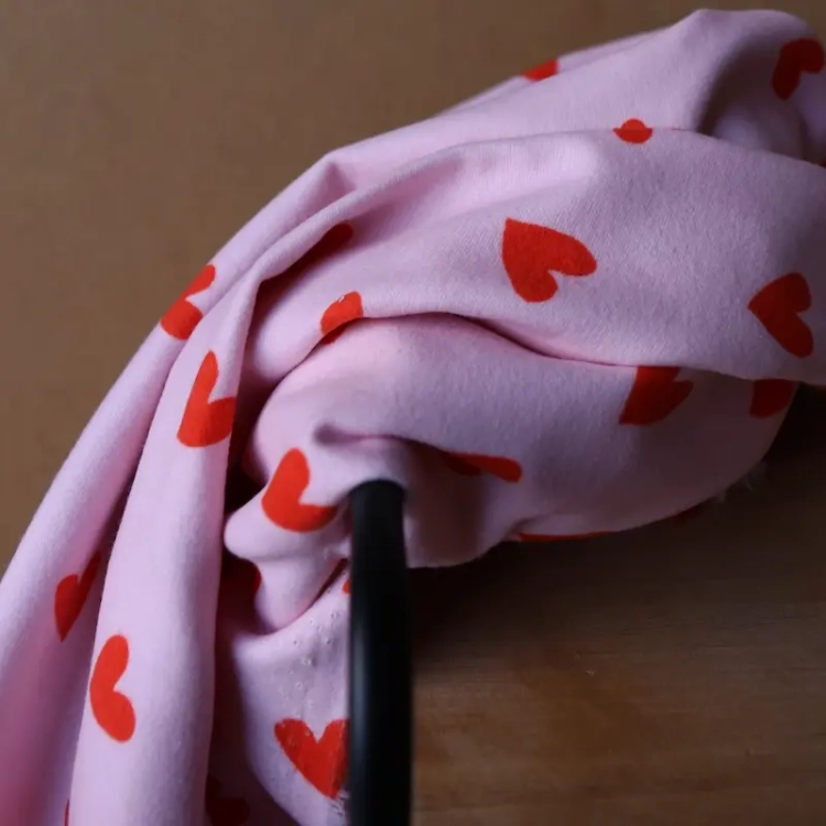 Flanela Drukowana W Serca - Różowa