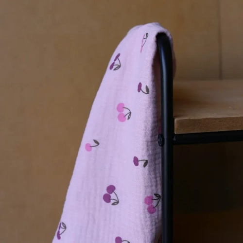 Muślin Drukowany Wiśnie - Róż