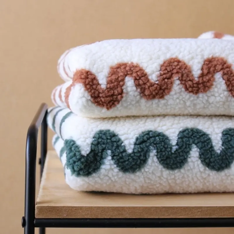 Sztuczne Futerko Waves - Toffi