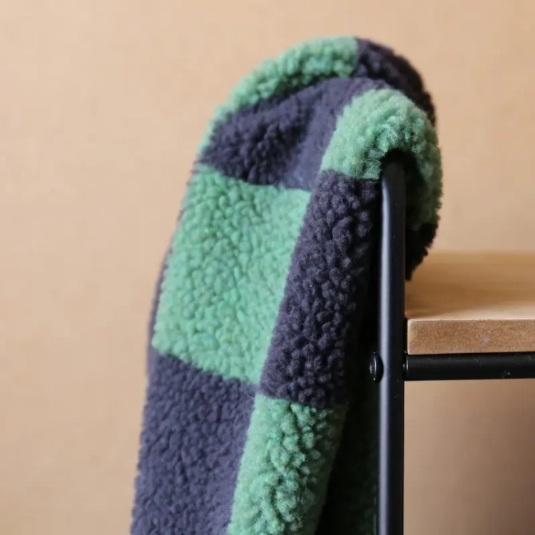 Sztuczne Futerko W Kratkę - Zielony/Czarny