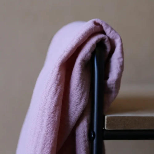 Muślin Double Gauze Wide Różany 120 g/m² – szeroka tkanina muslinowa 160 cm na sukienki i odzież dziecięcą