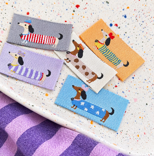 Metki Wszywki Żakardowe Jamniki Zestaw