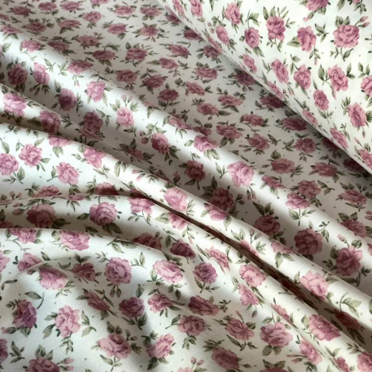 Tkanina w różyczki