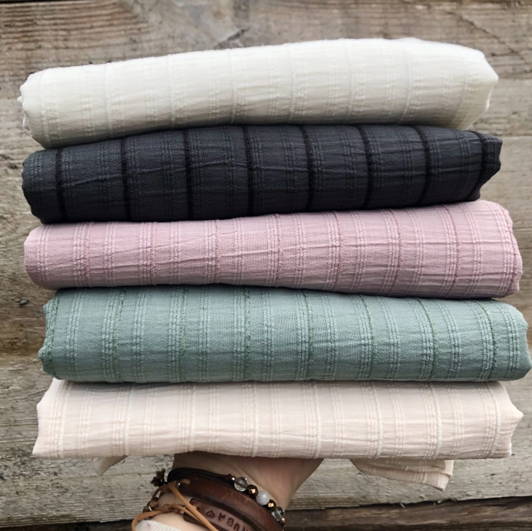 Tkaninab awelnina Bali w prążki