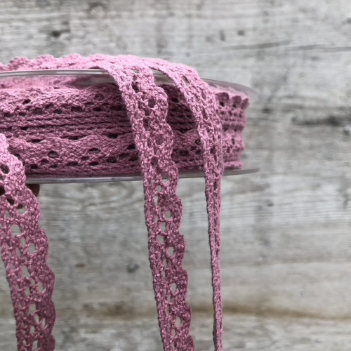 Koronka bawełniana ciemny róż