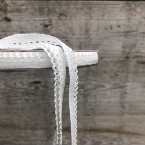 koronka ecru bawełniana