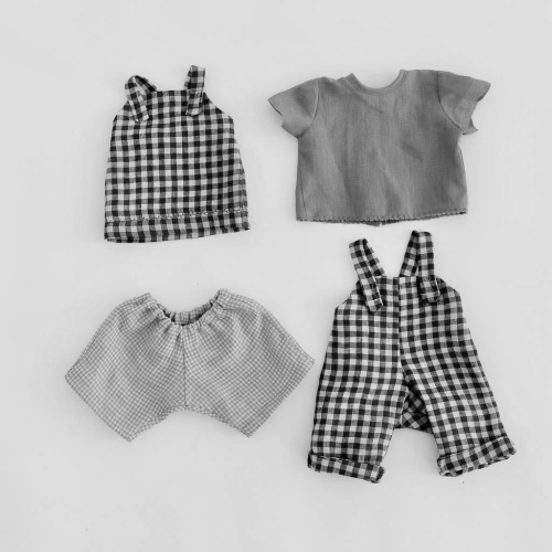 ubranka dla lalek z kratki