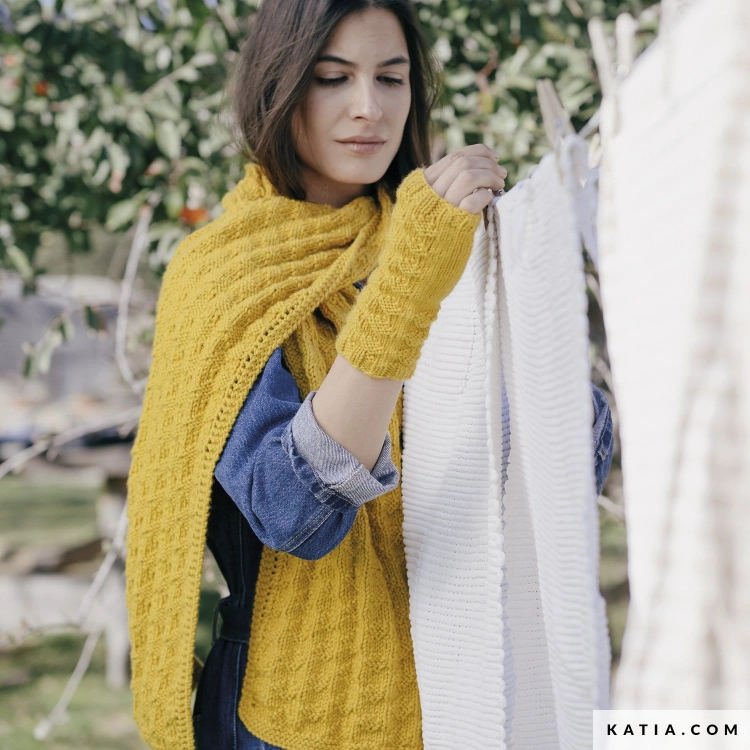 pattern-knit-crochet-woman-set-autumn-winter-katia-6232-41-g.jpg