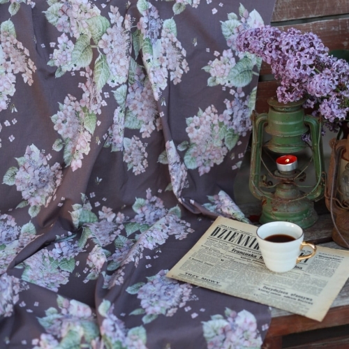Tkanina bawełniana Hydrangea w pięknym odcieniu brązu