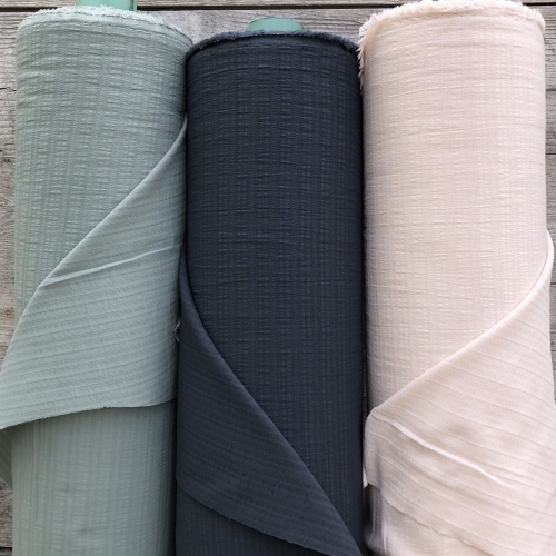 Tkanina bawełniana z fakturą w kolorze szałwiowym