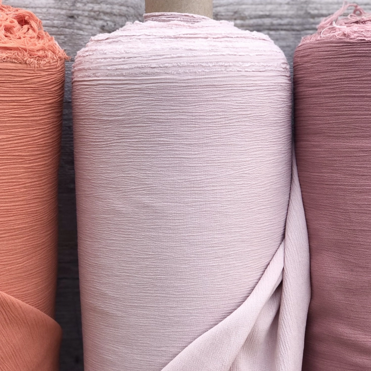 Muślin wiskozowy kreskowany