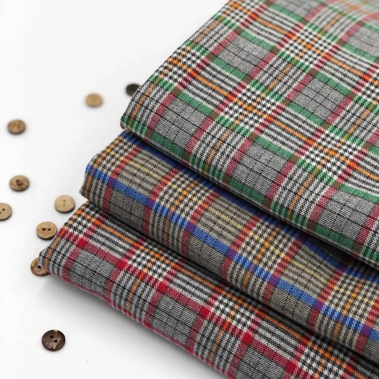 Czerwona Tkanina z Bawełny w Kratę