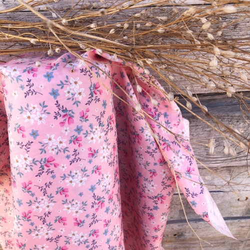 Popelina Love in May