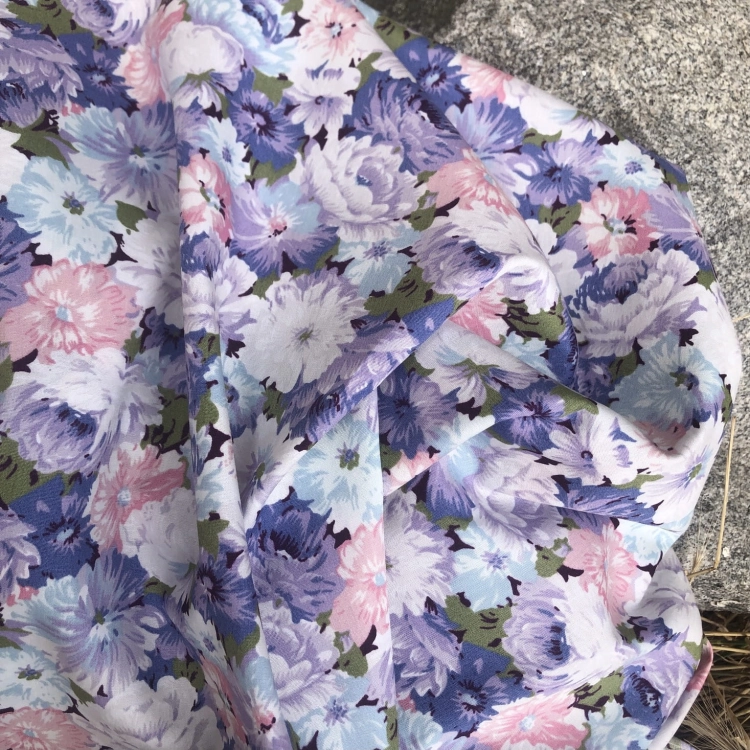 Tkanina bawełniana Linda w kwiaty