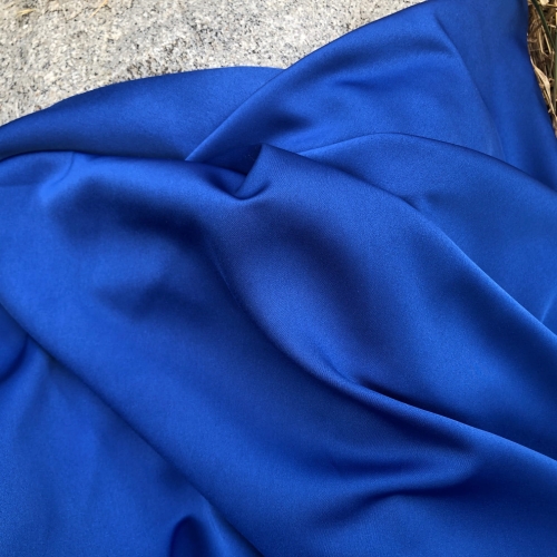 Satyna intensywnie niebieska