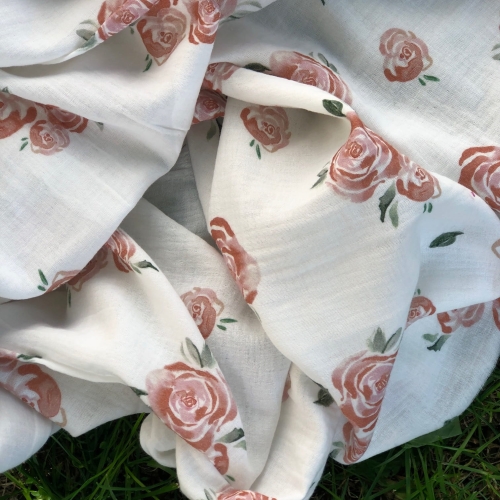 Muślin bawełniany w kwiaty