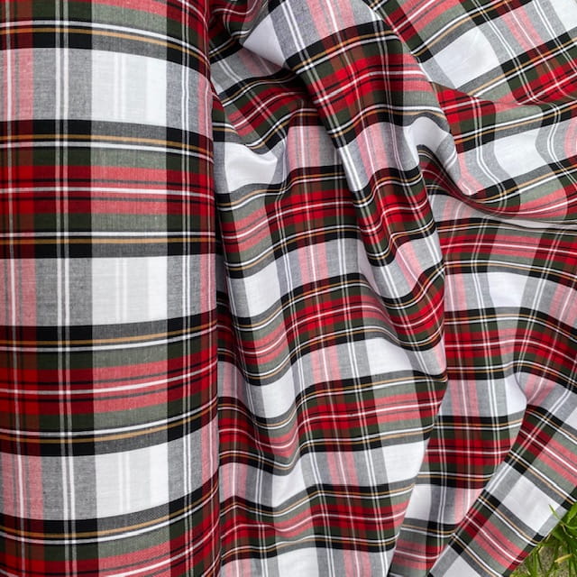 Tkanina w kratę tartan