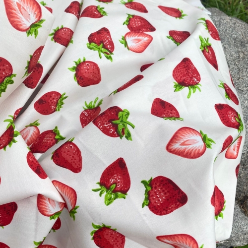 Popelina w truskawki