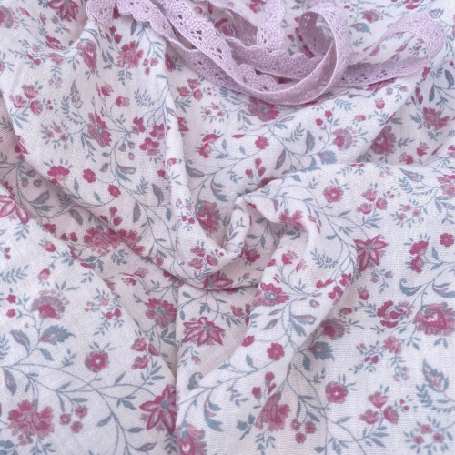 Muślin w kwiatuszki róż