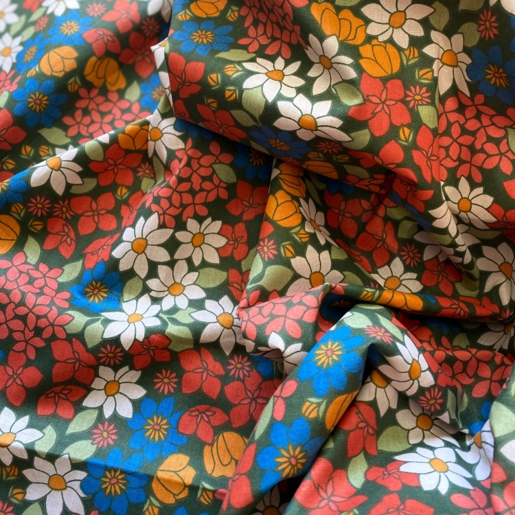 Tkanina bawełniana w kwiaty