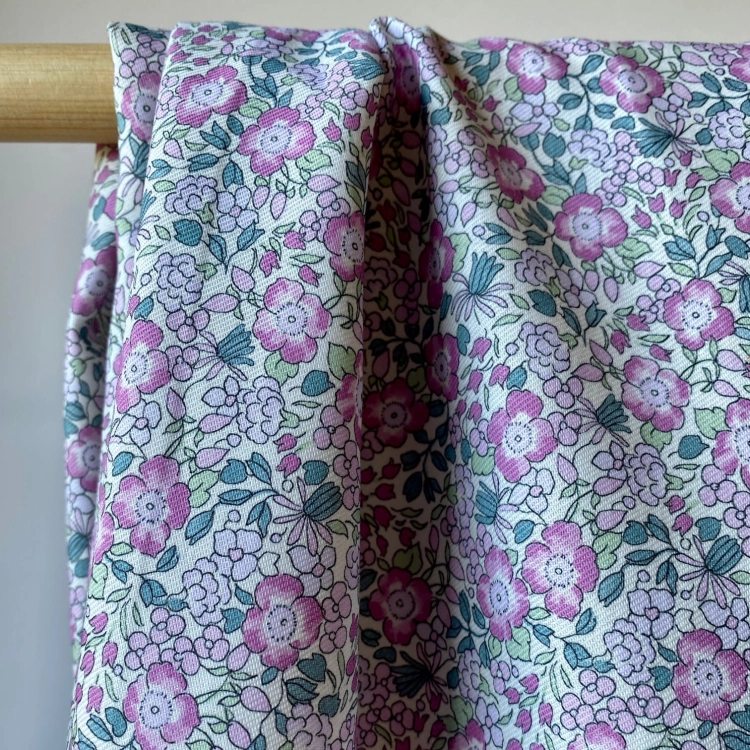 Twill bawełniany w kwiaty