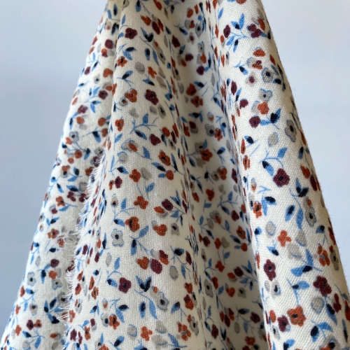 Muślin w drobne kwiatuszki