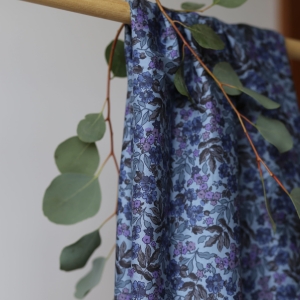 Popelina W Kwiaty Bio Marta - Niebieska 