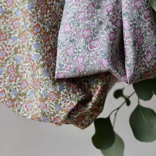 Tkanina twillowa w kwiaty