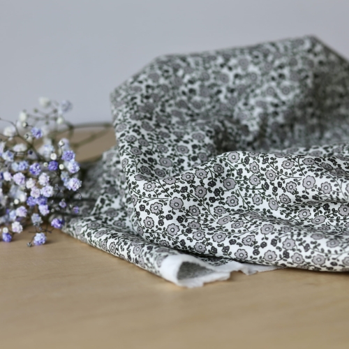 tkanina w kwiatuszki