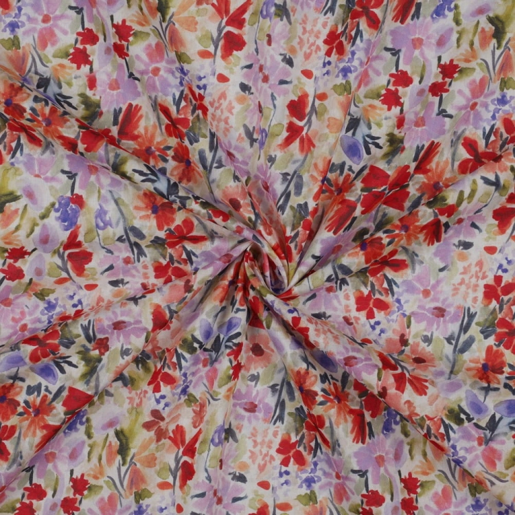 Delikatny batyst w kwiaty