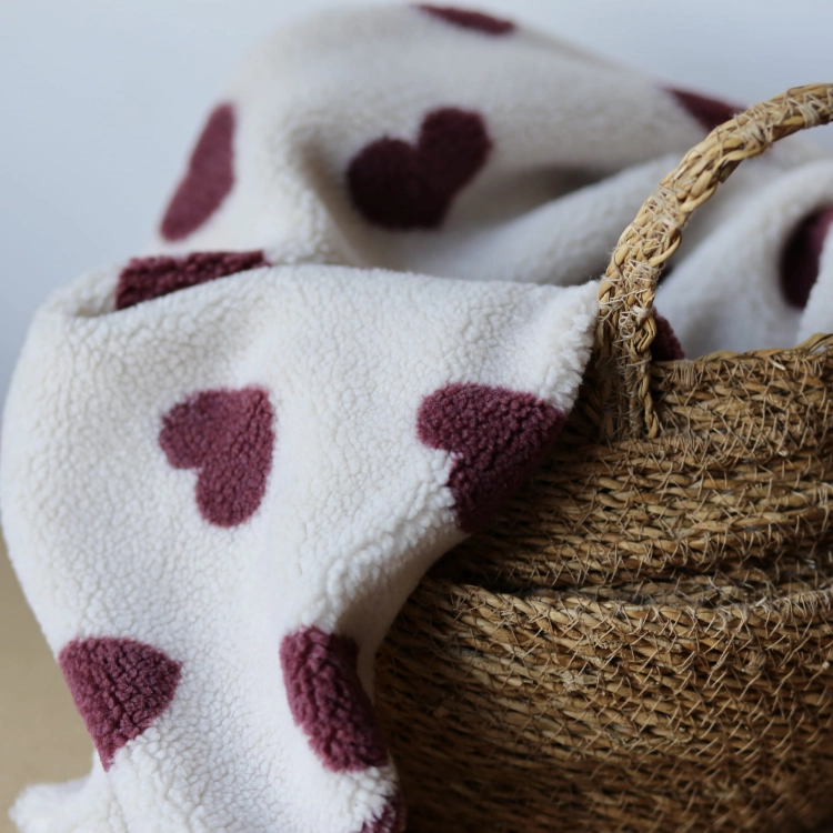 futerko w serduszka muve róż